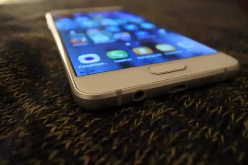 Samsung Galaxy Note 4 N910C otrzymuje aktualizację Marshmallow